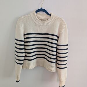 EUC Faherty Cuddle Striped Crewneck Sweater